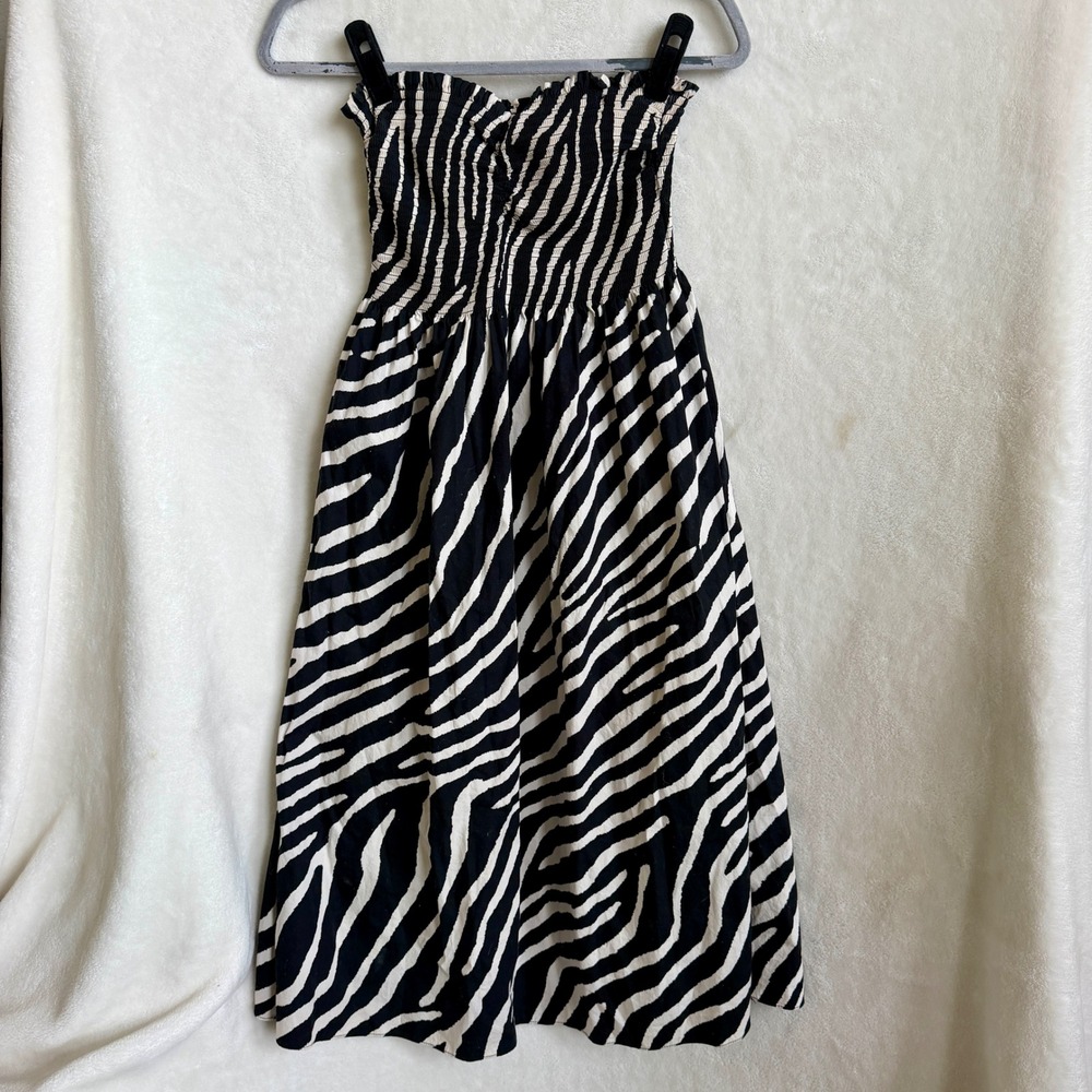 H&M Black White Zebra Print Smocked Strapless Midi Dress Size 40 Cotton Boho